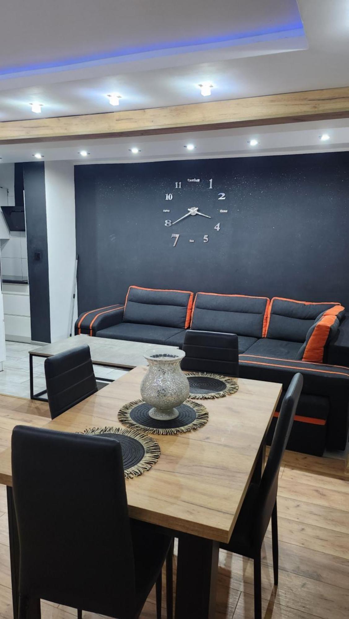 Ekskluzywny Apartament W Centrum Z Klimatyzacja I Balkonem Lubin  Ngoại thất bức ảnh